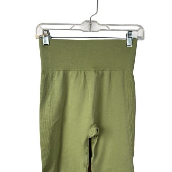 We Wore What Women's Ribbed Seamless Leggings StretchSage Green‎ Size S, NWOT - Picture 8 of 10